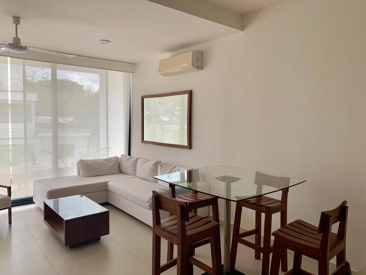 Polo 88 Hotel Apart 신데 델 카르멘 외부 사진